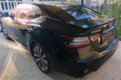 نيسان ماكسيما